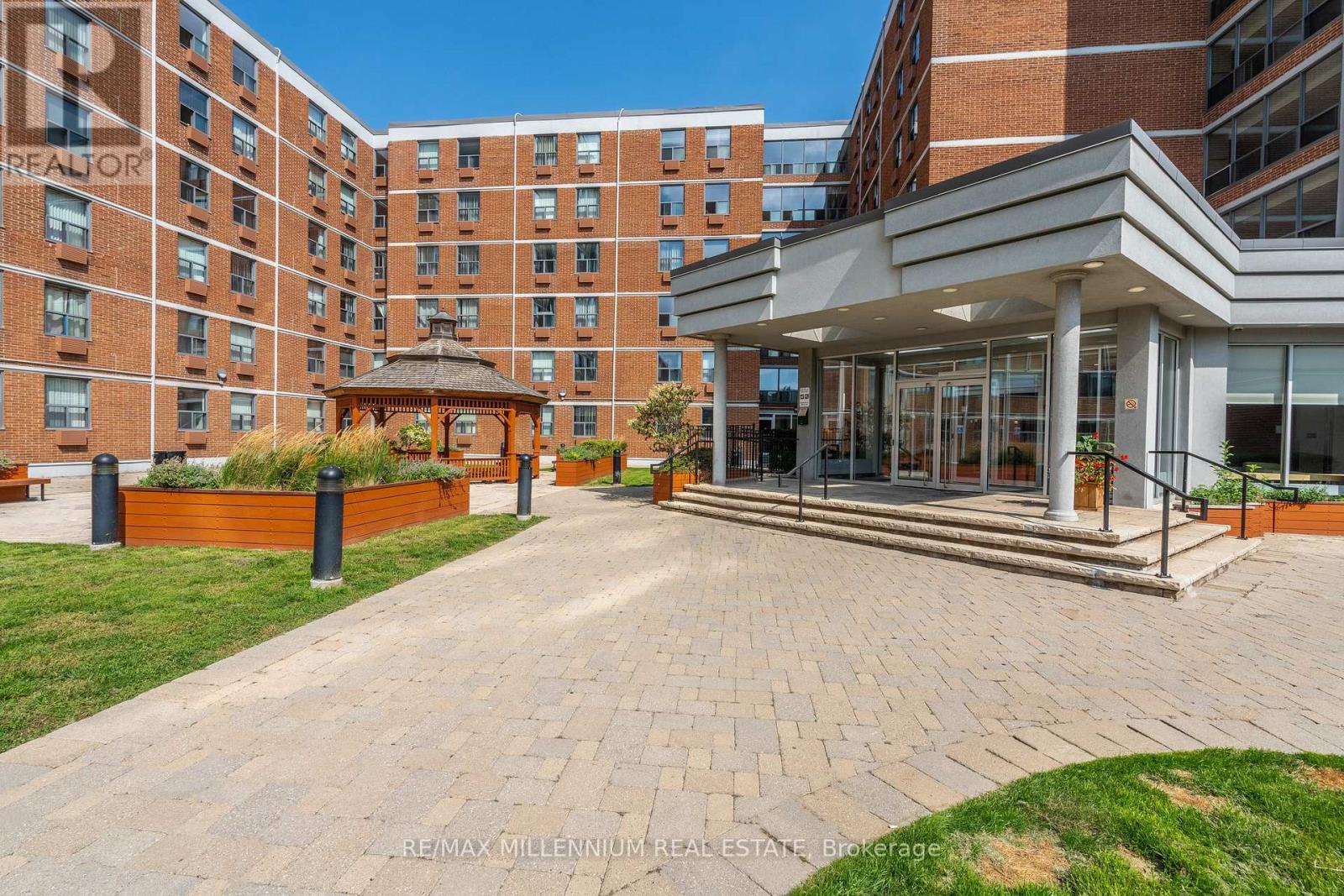 143 - 798 Richmond Street W, Toronto, Ontario  M6J 3N7 - Photo 2 - C12731204