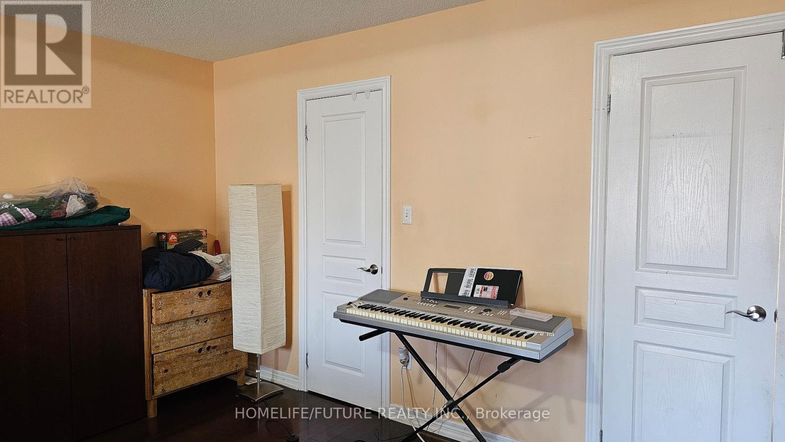 Main & 2nd Floor - 33 Silkgrove Terrace, Markham, Ontario  L6E 1P7 - Photo 17 - N12731218