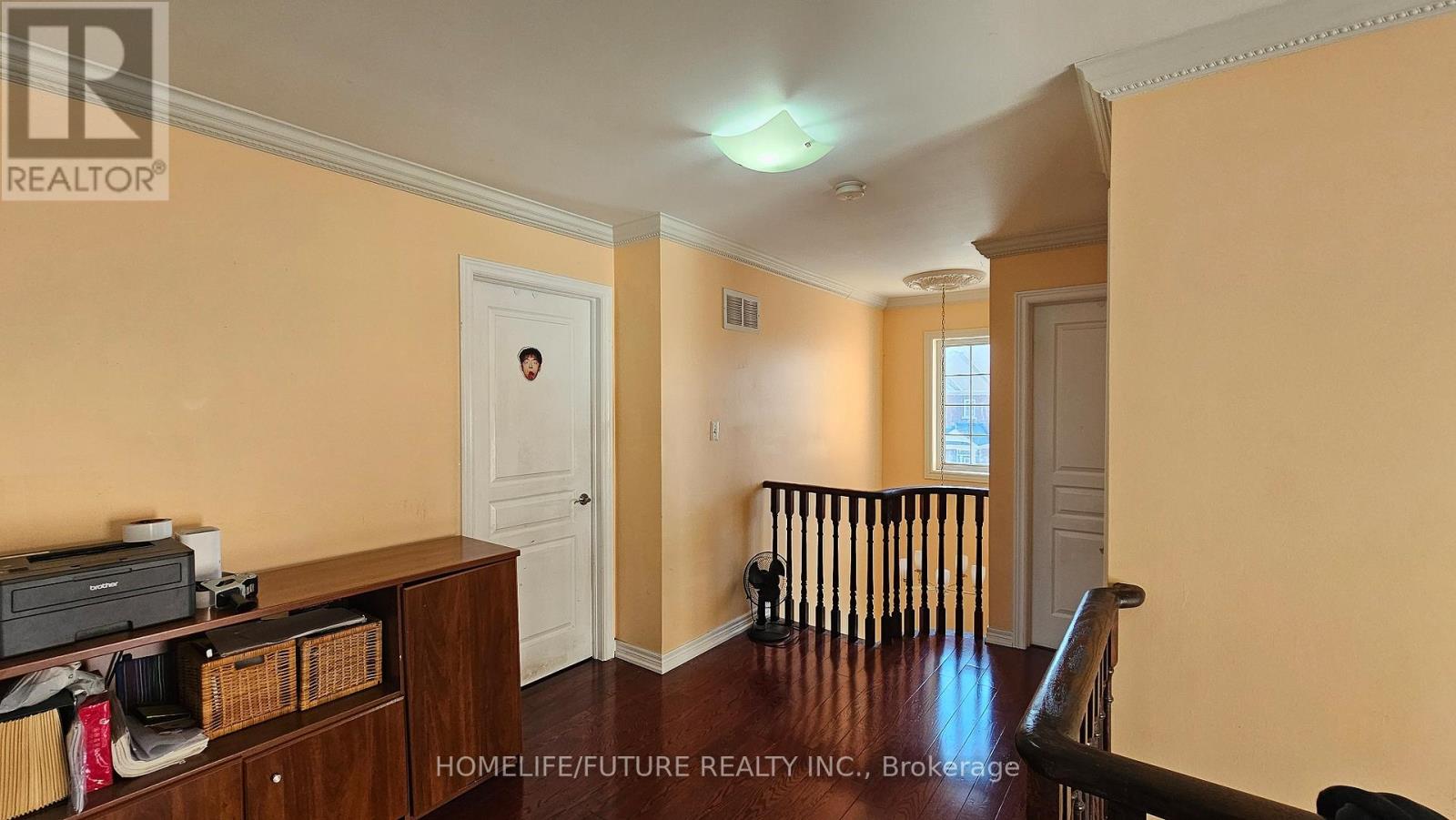 Main & 2nd Floor - 33 Silkgrove Terrace, Markham, Ontario  L6E 1P7 - Photo 3 - N12731218