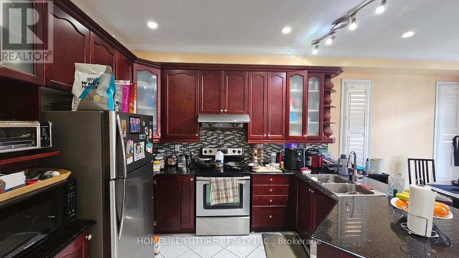 Main & 2nd Floor - 33 Silkgrove Terrace, Markham, Ontario  L6E 1P7 - Photo 5 - N12731218