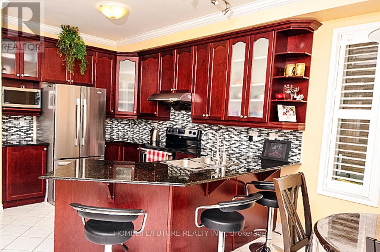 Main & 2nd Floor - 33 Silkgrove Terrace, Markham, Ontario  L6E 1P7 - Photo 6 - N12731218