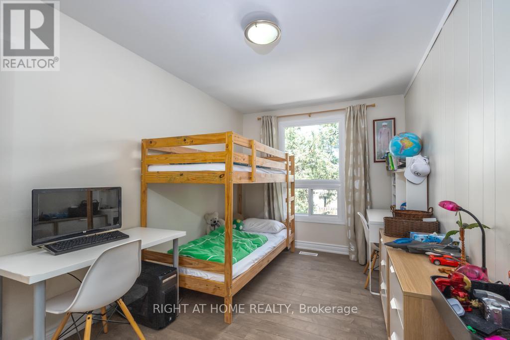 13 - 23 Four Winds Drive, Toronto, Ontario  M3J 1K7 - Photo 13 - W12731226