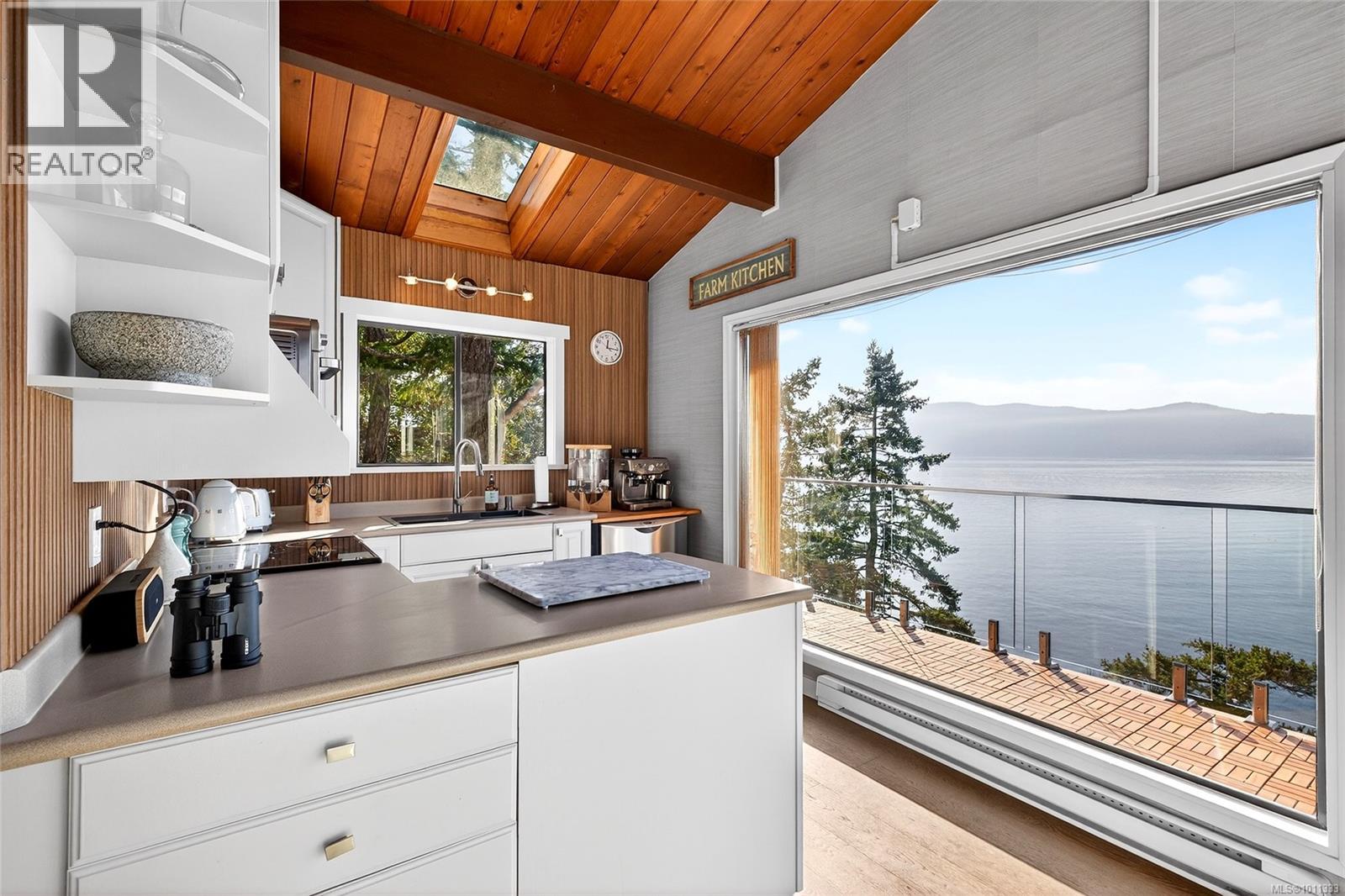 285 Mountain Park Dr, Salt Spring, British Columbia  V8K 1G3 - Photo 18 - 1011333