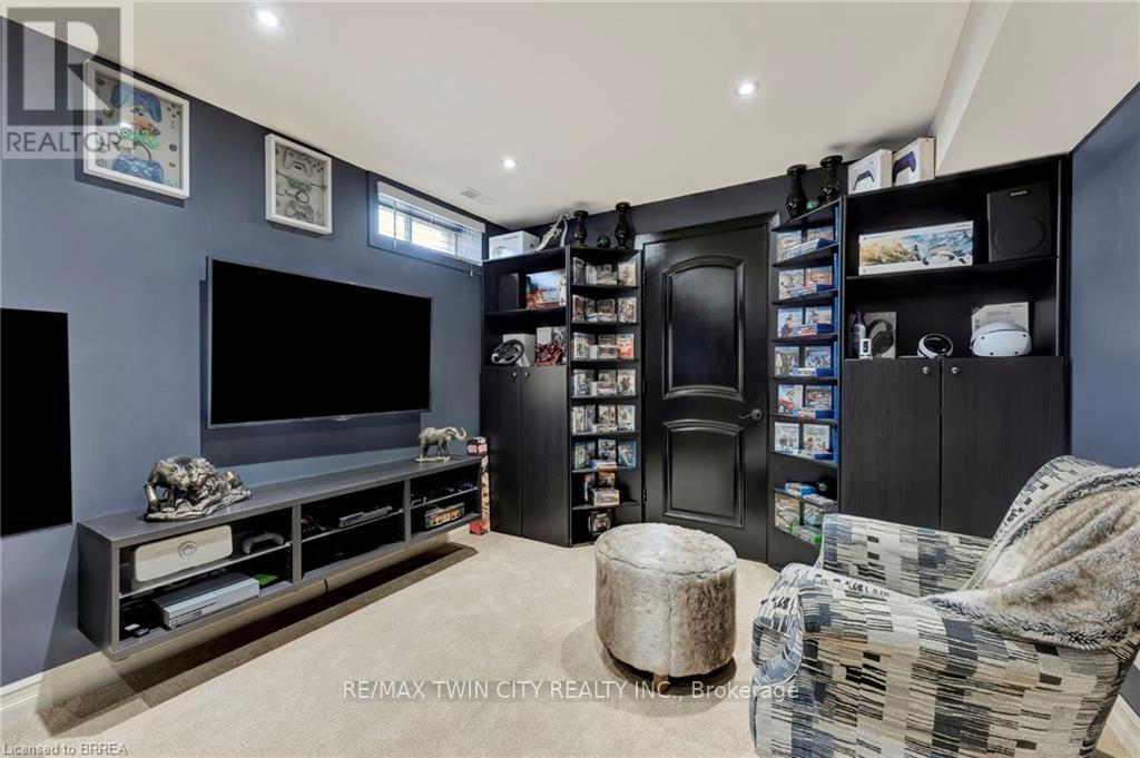 1 Bowen Lane, Brantford, Ontario  N3T 6G3 - Photo 36 - X12731222