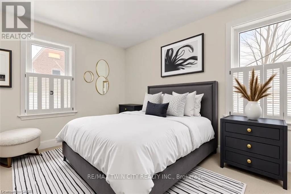 69 Lowrey Avenue N, Cambridge, Ontario  N1R 5A4 - Photo 7 - X12731230