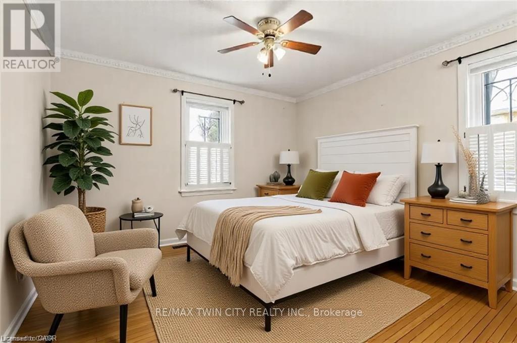 69 Lowrey Avenue N, Cambridge, Ontario  N1R 5A4 - Photo 9 - X12731230