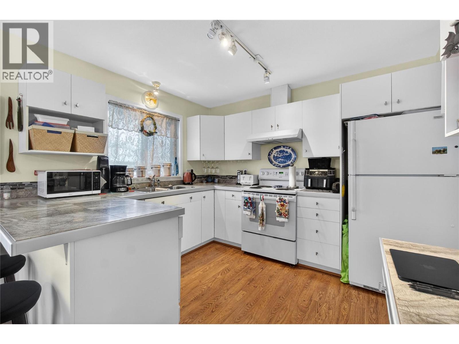 801 20th Street Ne Unit# 4, Salmon Arm, British Columbia  V1E 2R7 - Photo 19 - 10370551