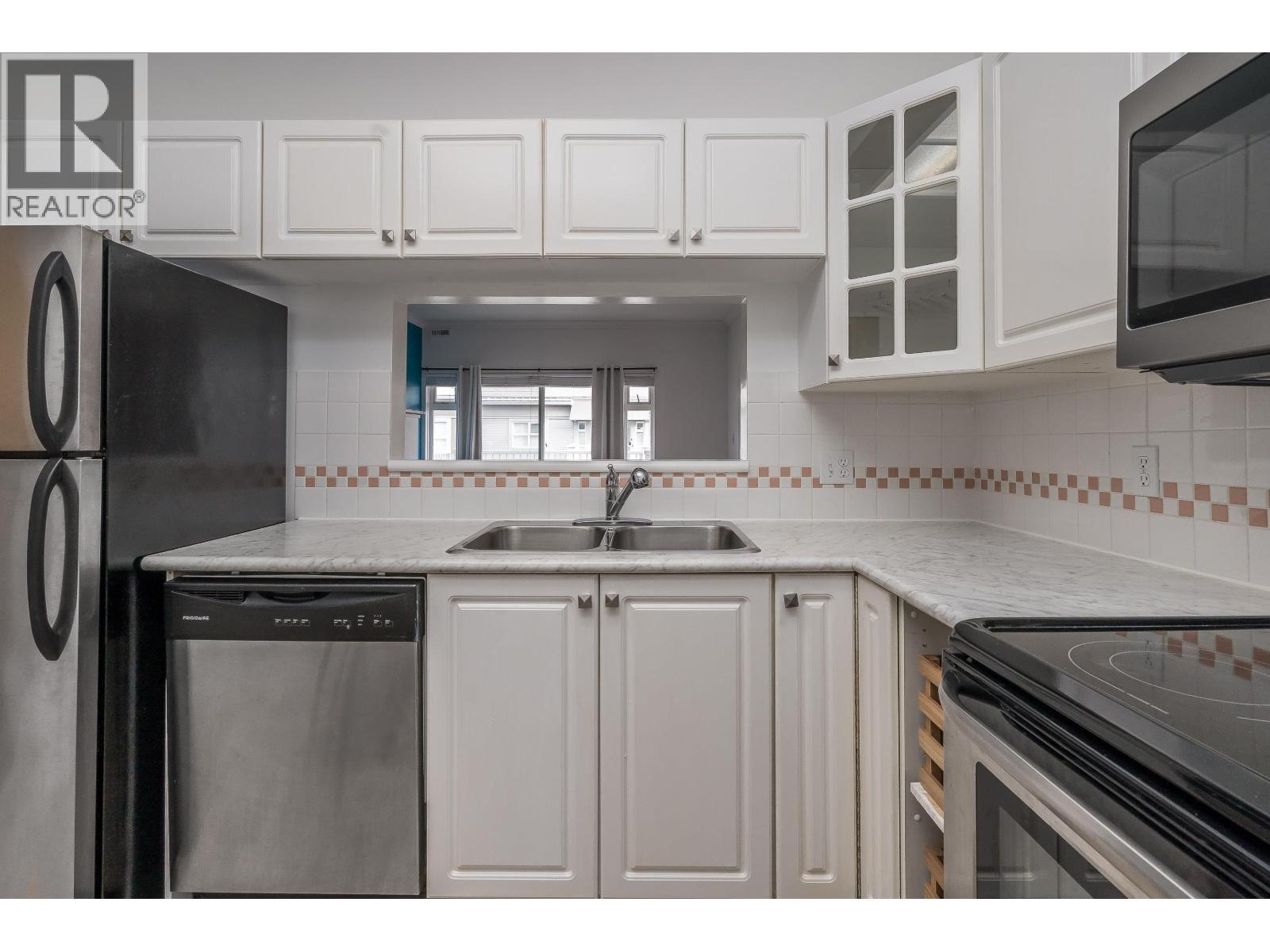 305 4728 53 Street, Delta, British Columbia V4K 2Z1 - Photo 6 - R3083434