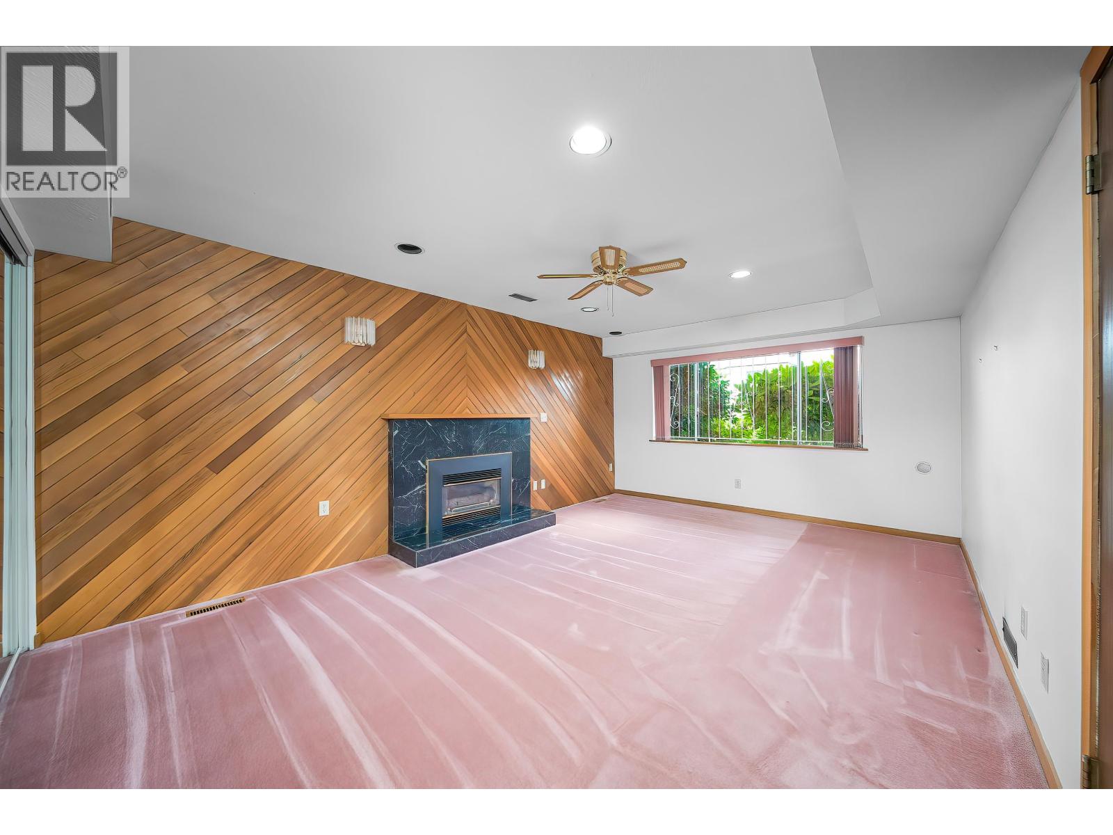 4790 Harley Crescent, Burnaby, British Columbia  V5H 4A8 - Photo 9 - R3083451