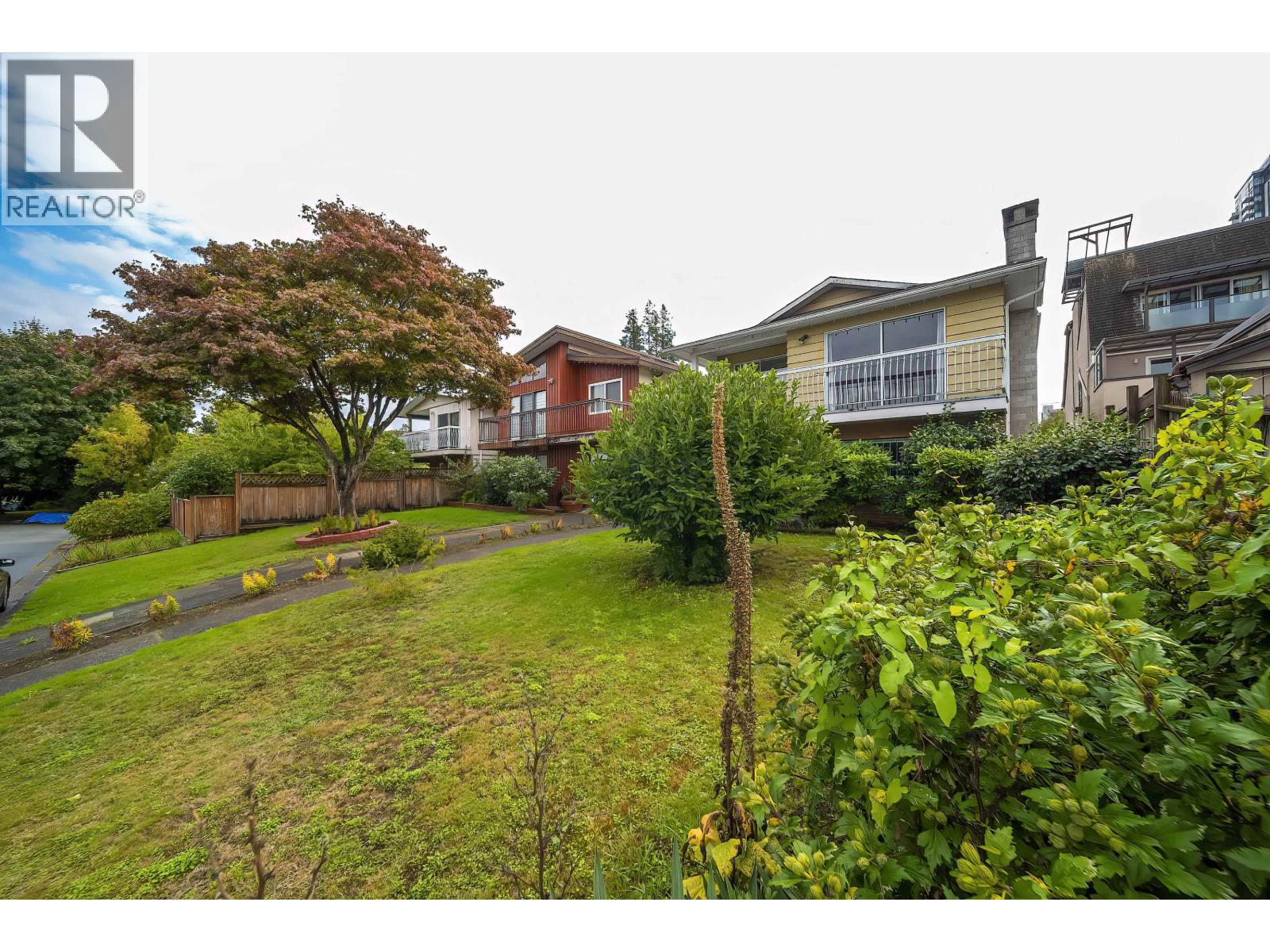 4790 Harley Crescent, Burnaby, British Columbia  V5H 4A8 - Photo 39 - R3083451