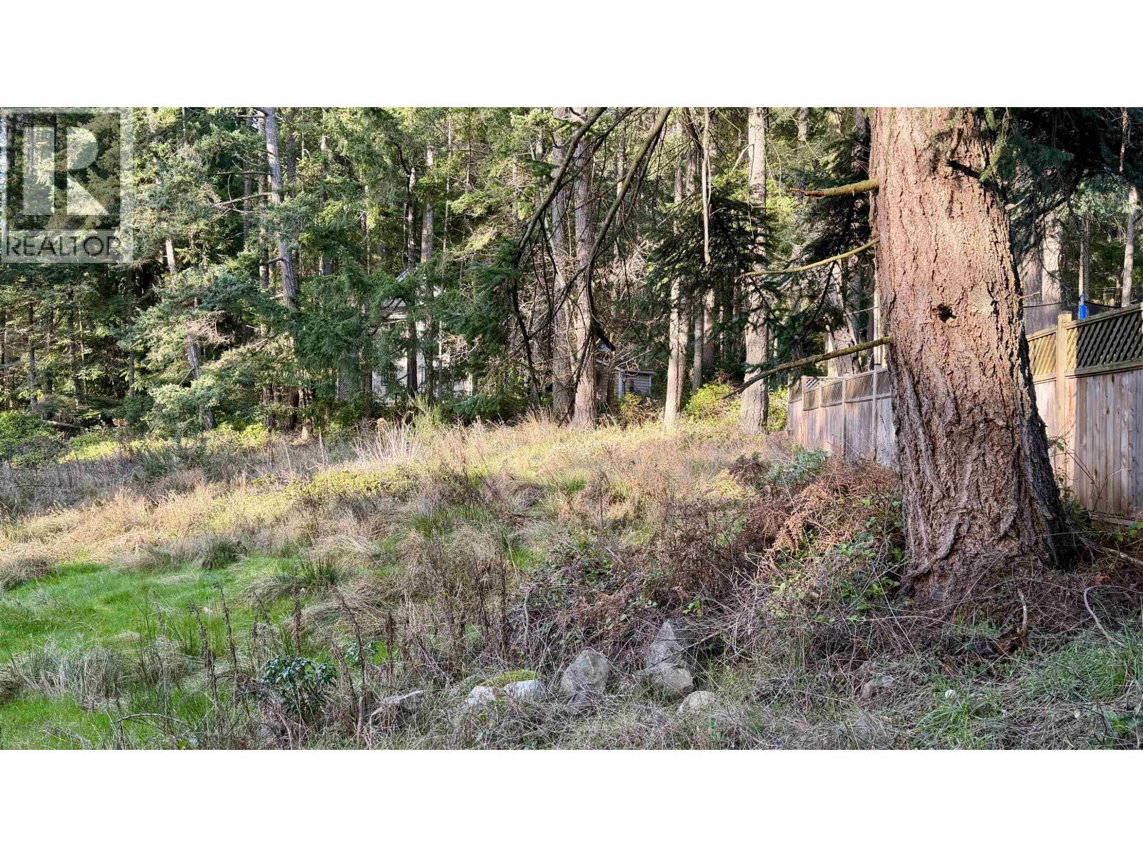 27100 Schooner Way, Pender Island, British Columbia  V0N 2M2 - Photo 5 - R3083495