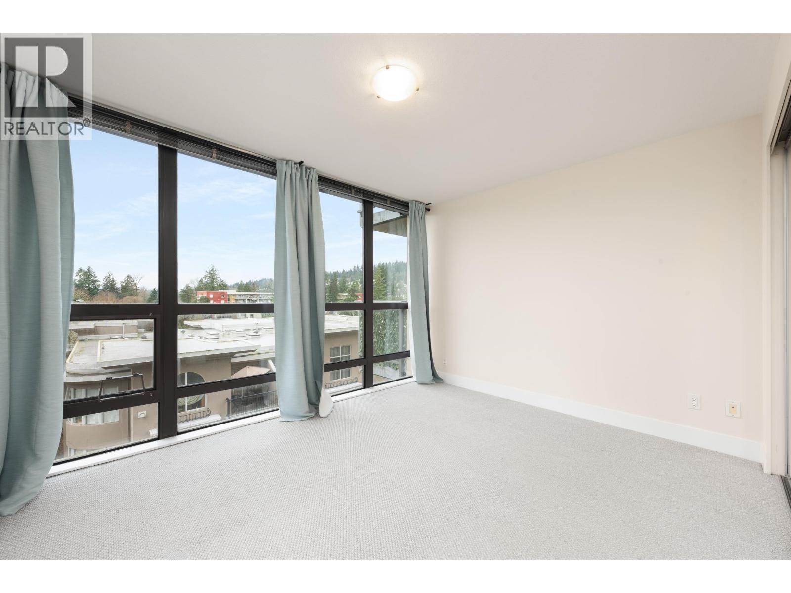 705 2959 Glen Drive, Coquitlam, British Columbia  V3B 0B8 - Photo 12 - R3083464