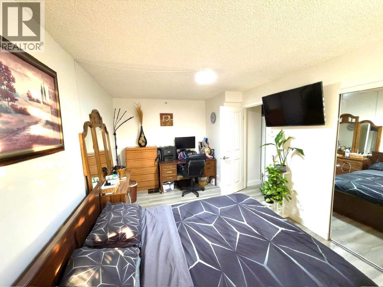 301 555 Austin Avenue, Coquitlam, British Columbia  V3K 6R8 - Photo 17 - R3083468