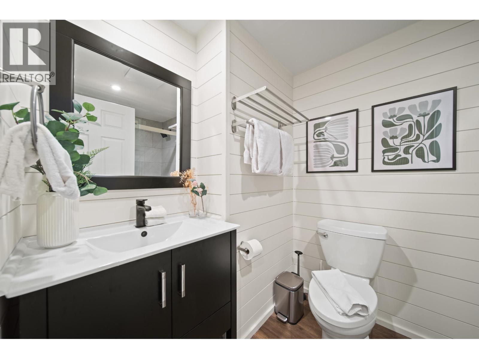 101 2021 Karen Crescent, Whistler, British Columbia  V8E 0H1 - Photo 23 - R3083479