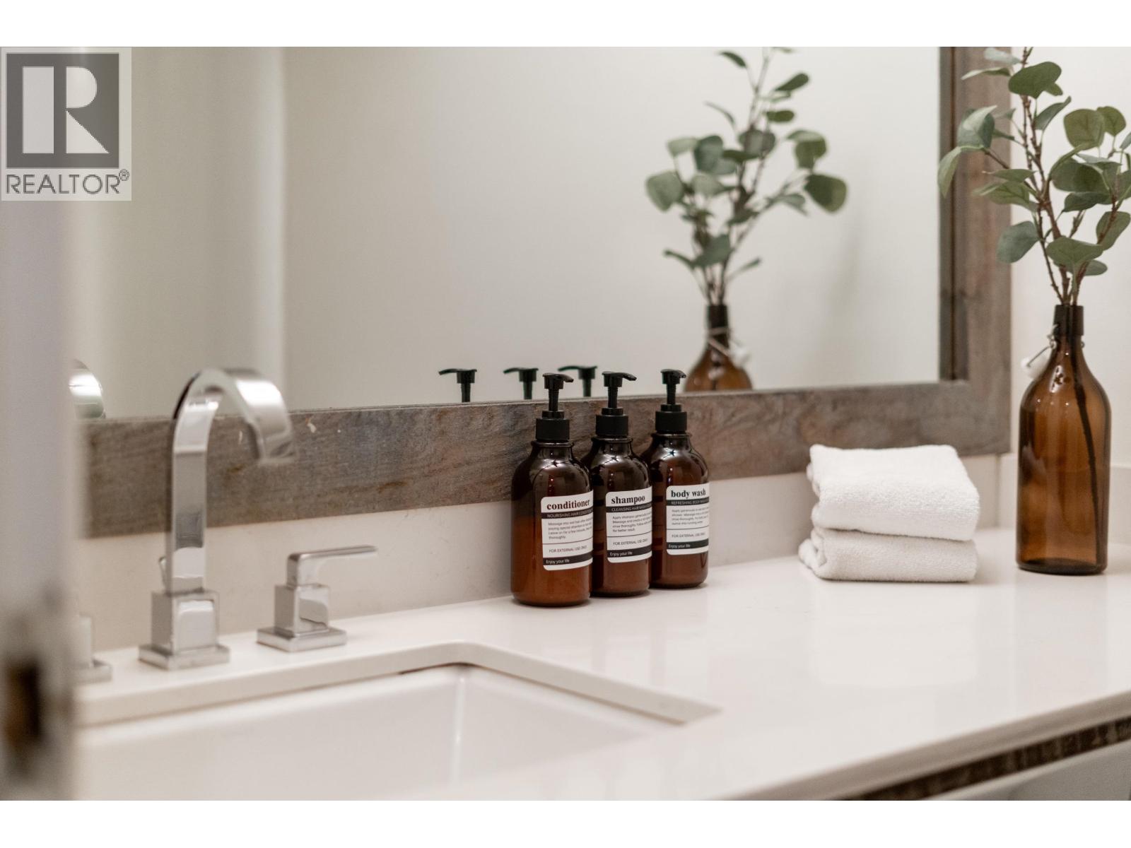 101 2021 Karen Crescent, Whistler, British Columbia  V8E 0H1 - Photo 38 - R3083479