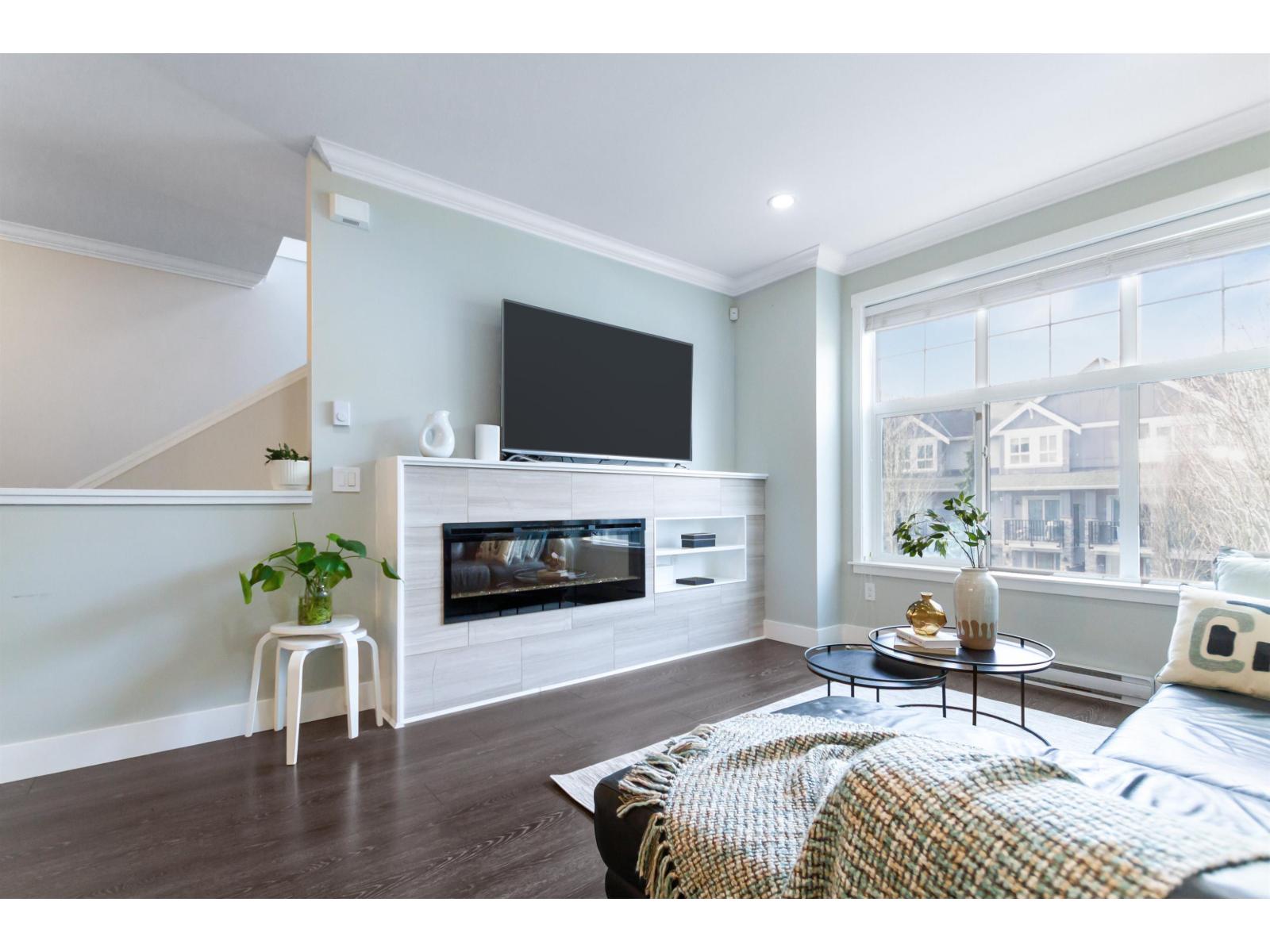 35 7686 209 Street, Langley, British Columbia  V2Y 0R5 - Photo 1 - R3083052