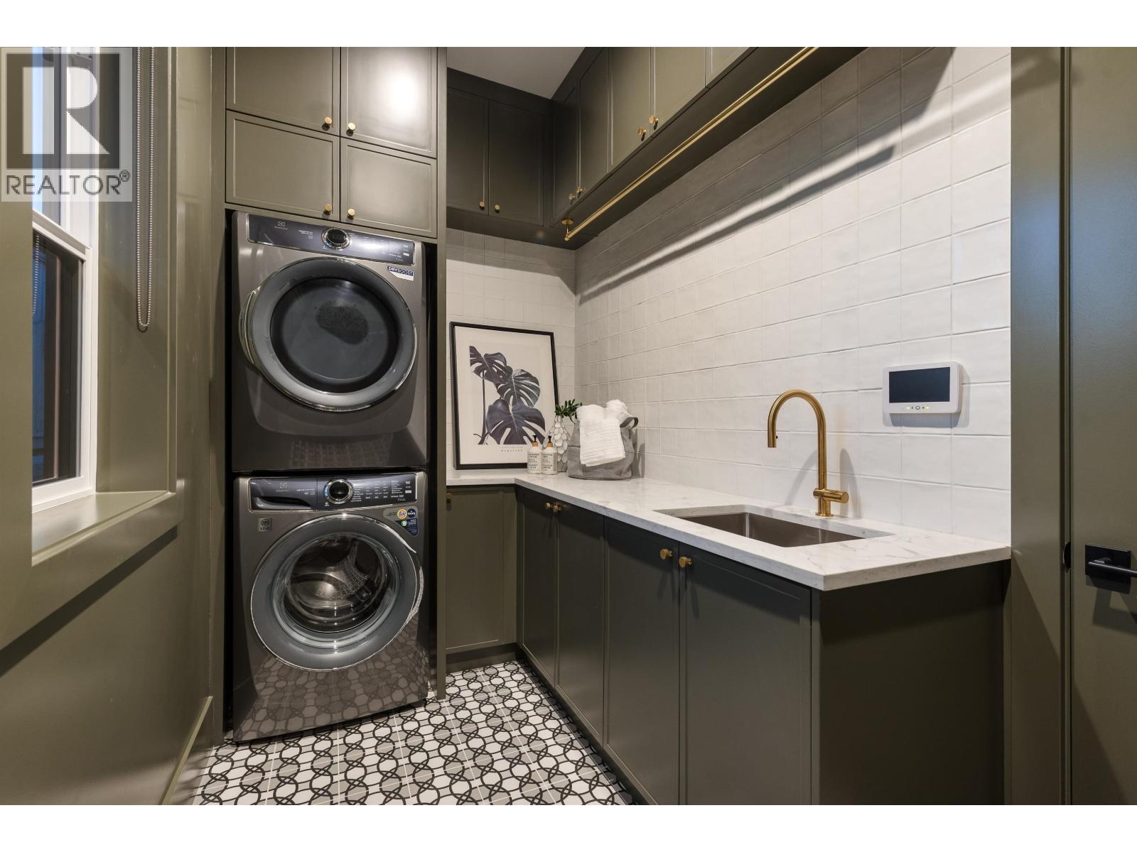 2141 Palliser Avenue, Coquitlam, British Columbia  V3K 1W9 - Photo 15 - R3083490