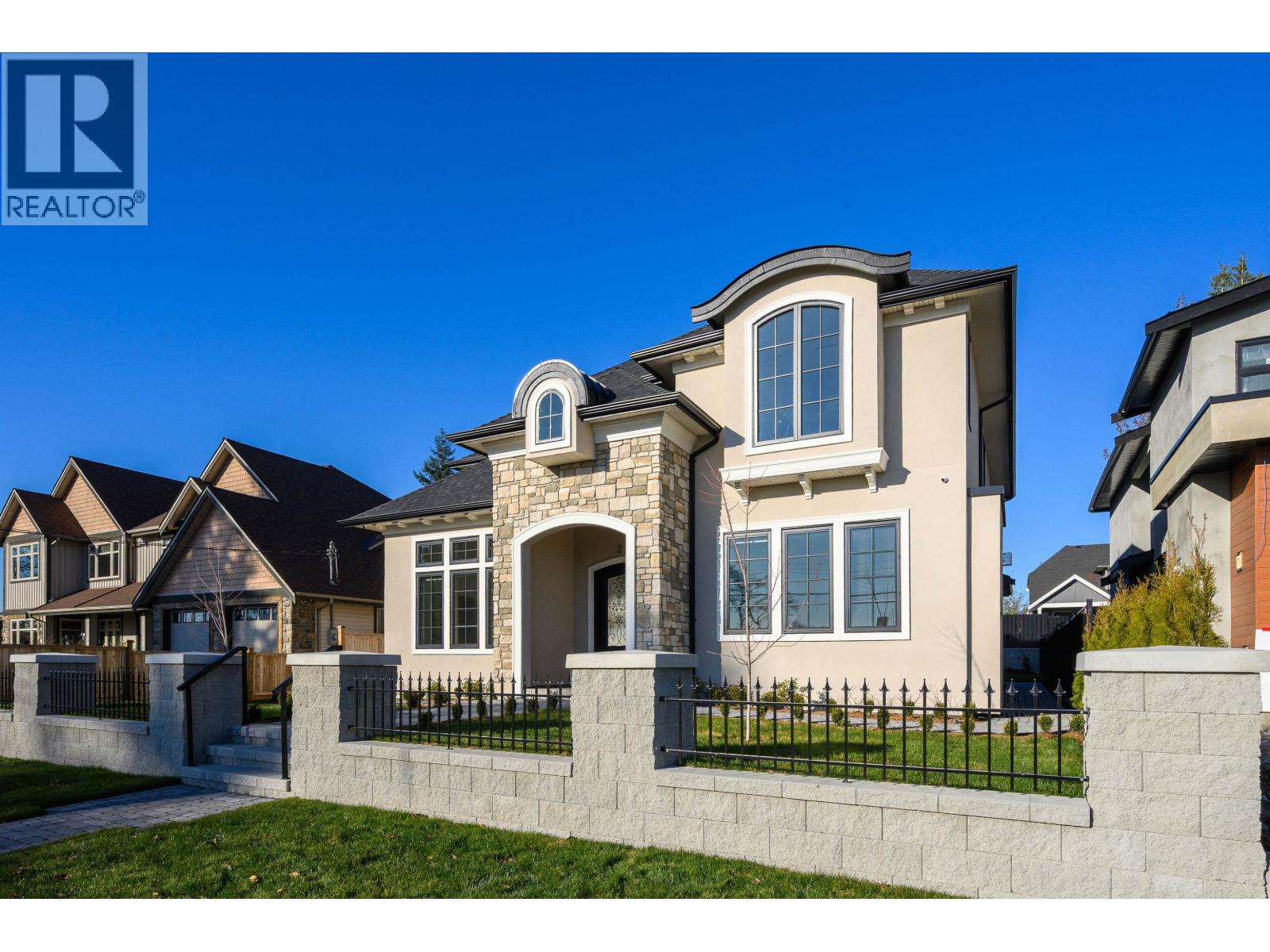 2141 Palliser Avenue, Coquitlam, British Columbia  V3K 1W9 - Photo 2 - R3083490