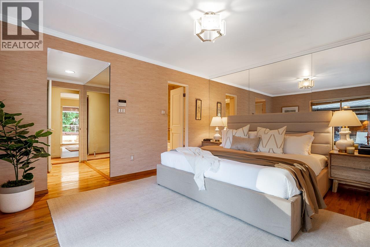 4695 Mapleridge Drive, North Vancouver, British Columbia  V7R 3T6 - Photo 16 - R3083504