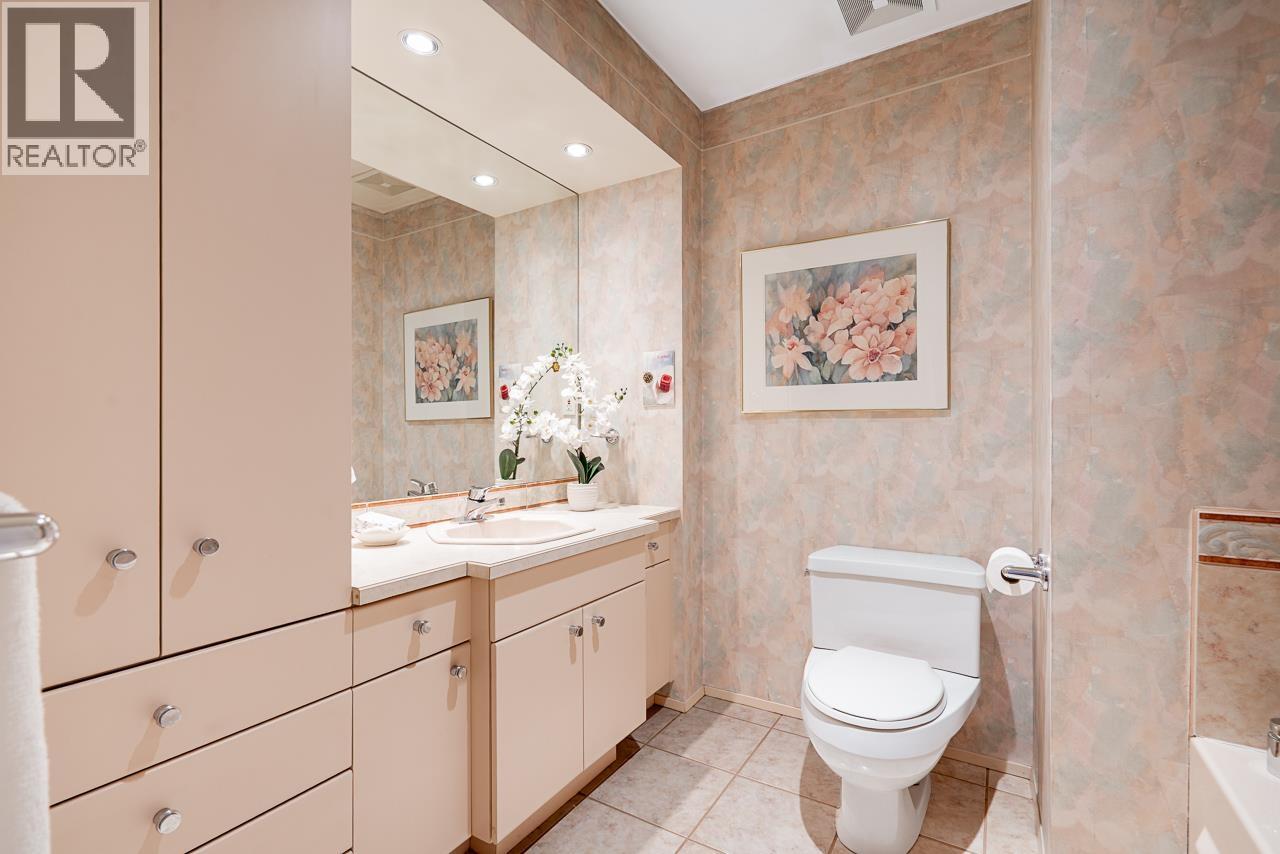 4695 Mapleridge Drive, North Vancouver, British Columbia  V7R 3T6 - Photo 18 - R3083504