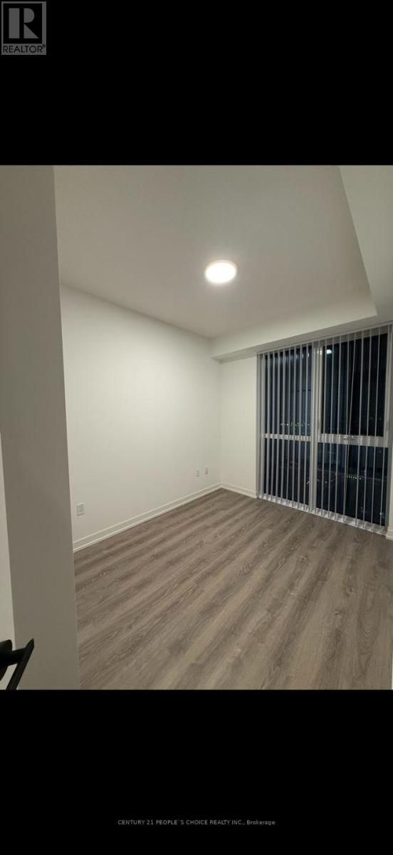 3912 - 8 Interchange Way, Vaughan, Ontario  L4K 5Z7 - Photo 3 - N12731246