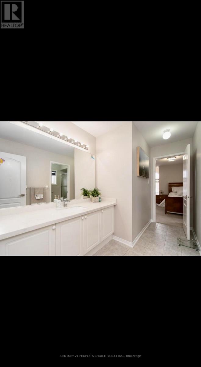 63 Northface Crescent, Brampton, Ontario  L6R 2X9 - Photo 19 - W12731250