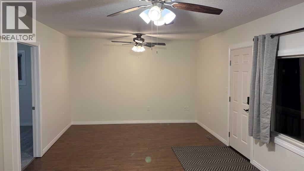 608 2 Street W, Bow Island, Alberta  T0K 0G0 - Photo 6 - A2273769