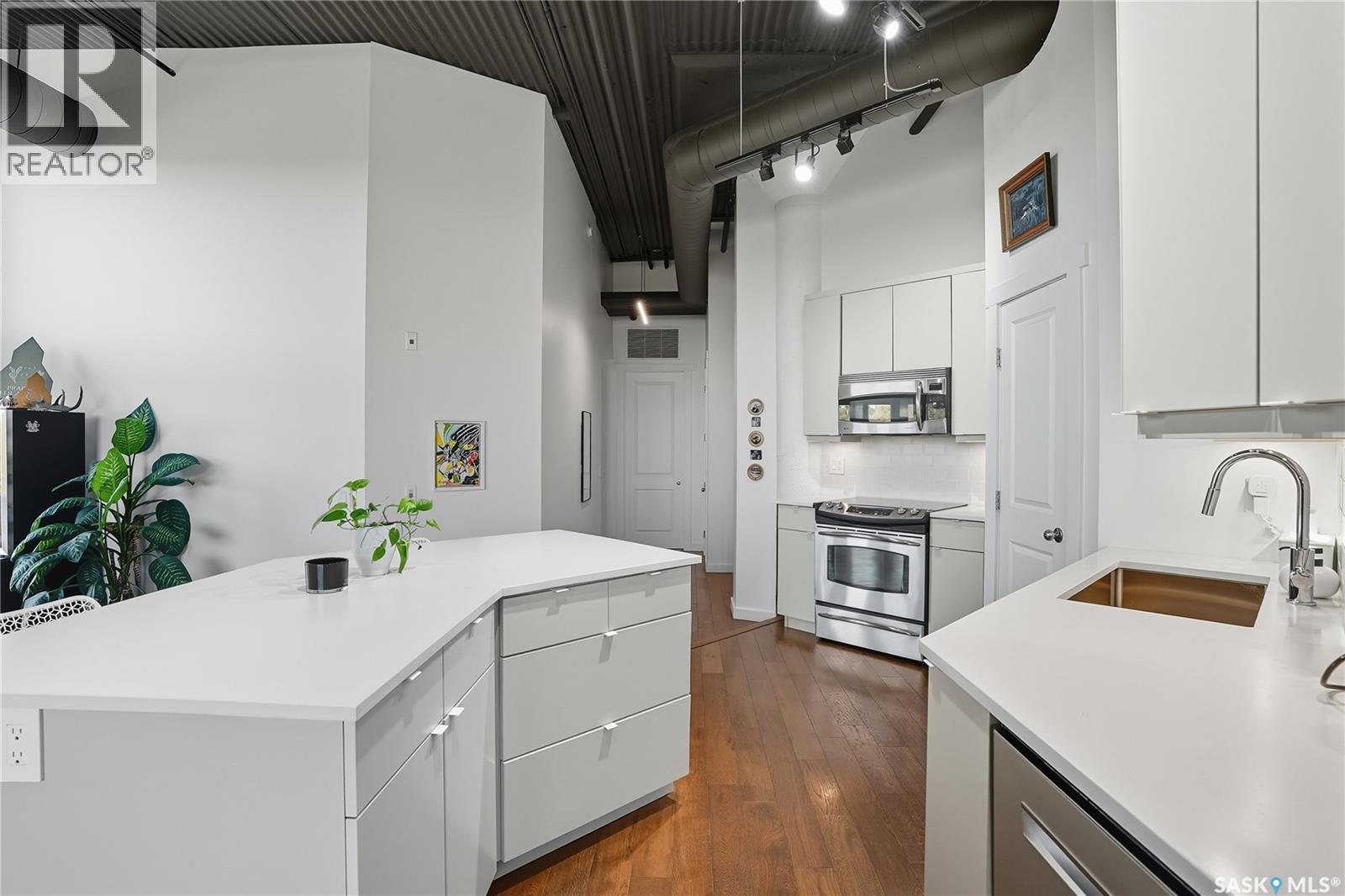 503 211 D Avenue N, Saskatoon, Saskatchewan  S7L 1M7 - Photo 9 - SK020009