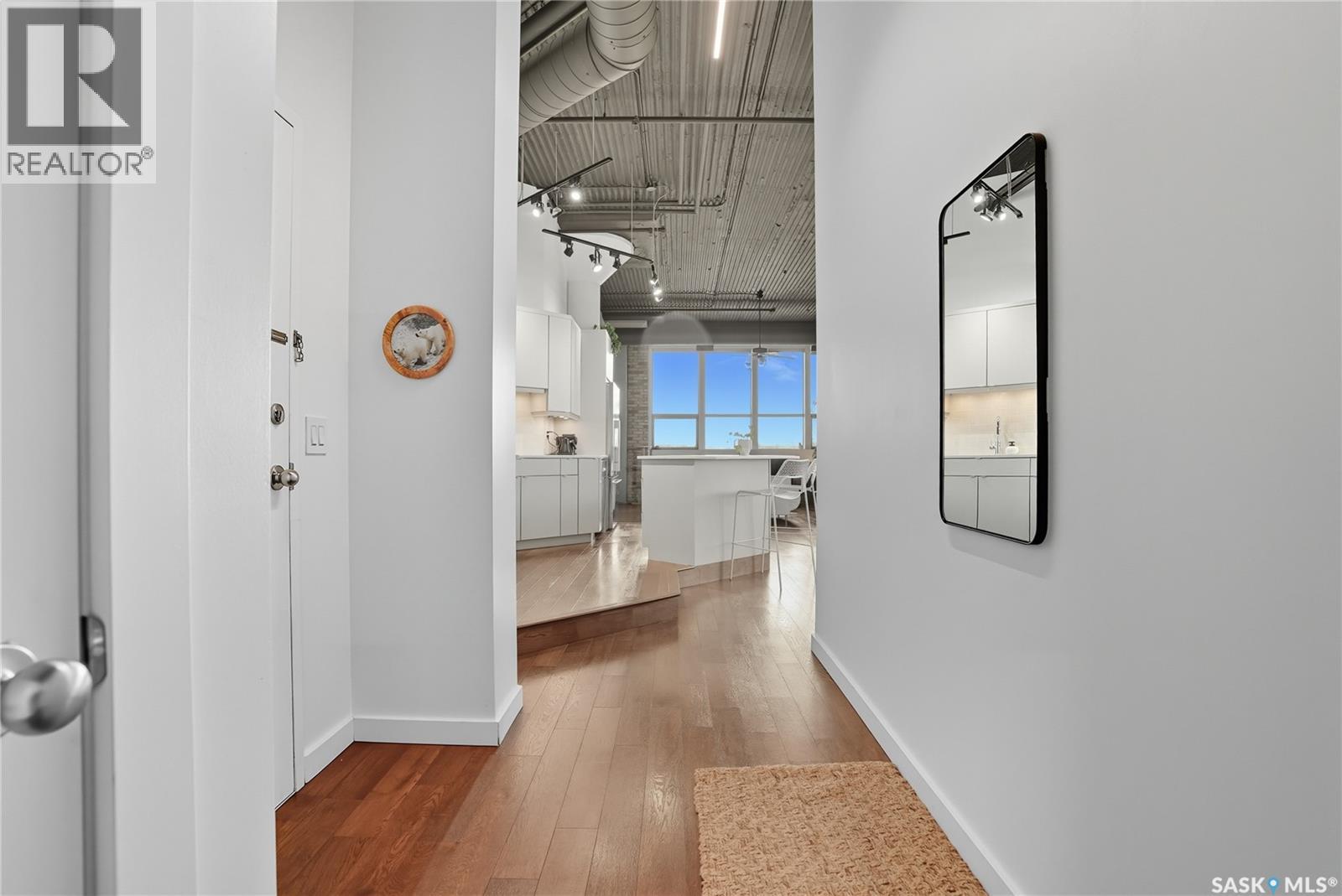 503 211 D Avenue N, Saskatoon, Saskatchewan  S7L 1M7 - Photo 3 - SK020009