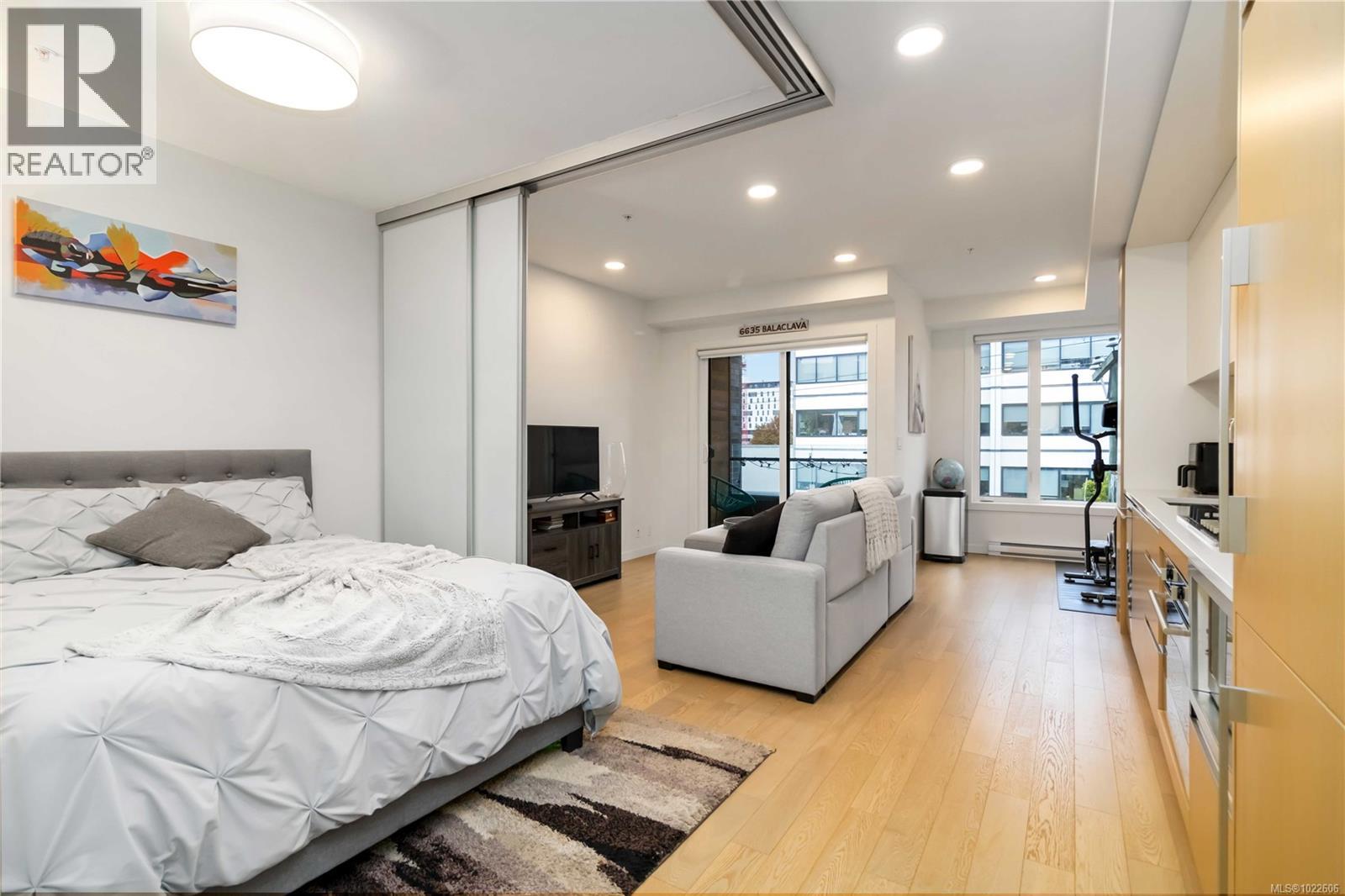 409 1033 Cook St, Victoria, British Columbia  V8V 0E1 - Photo 6 - 1022606