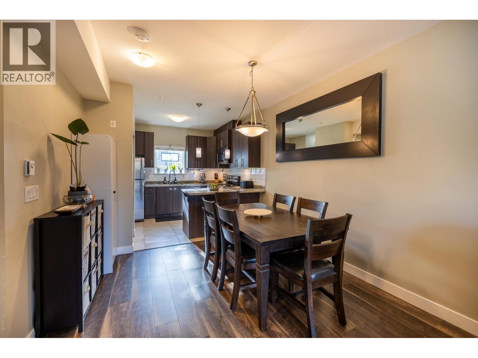 229 3888 Norfolk Street, Burnaby, British Columbia  V5G 1E5 - Photo 6 - R3083425