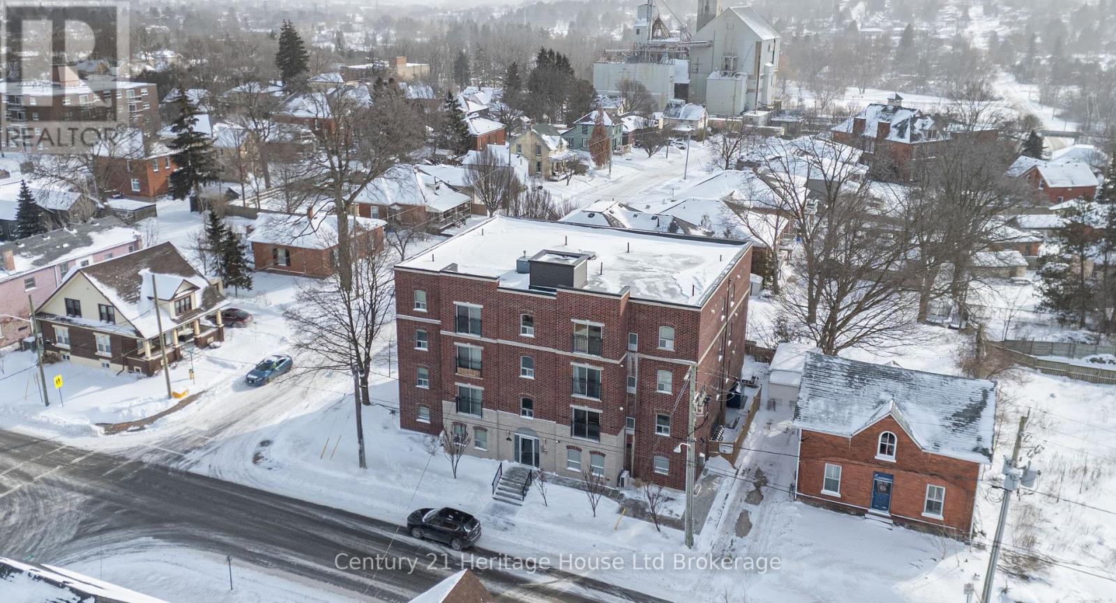 303 - 34 Brock Street, Woodstock, Ontario N4S 3B5 - Photo 1 - X12731256