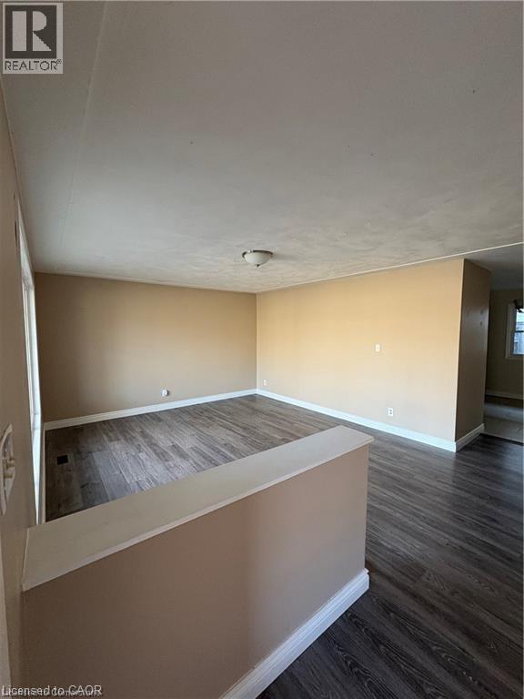 105 Westmount Road E, Kitchener, Ontario  N2M 4Y6 - Photo 8 - 40801082