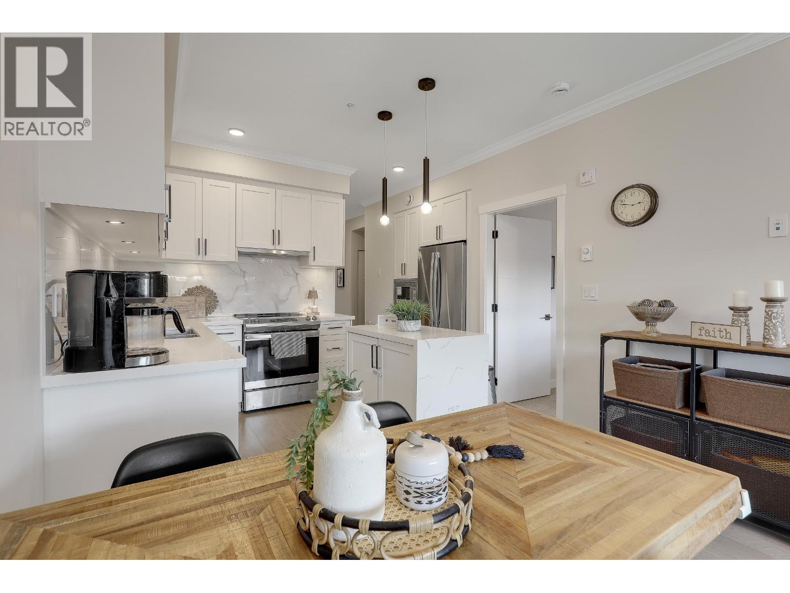 320 12109 223 Street, Maple Ridge, British Columbia  V2X 6X1 - Photo 7 - R3083170