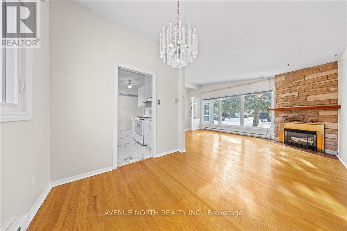 24 Parkmount Crescent, Ottawa, Ontario  K2H 5T4 - Photo 10 - X12731272