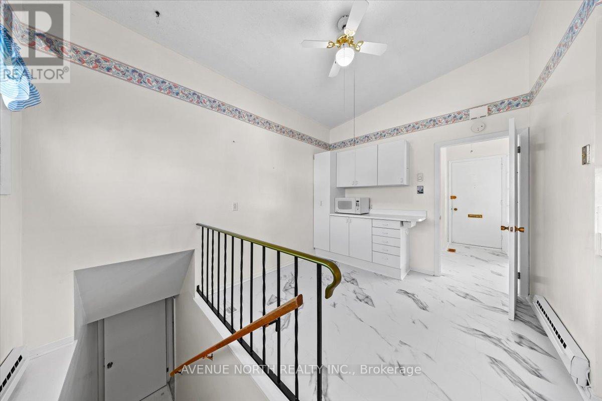 24 Parkmount Crescent, Ottawa, Ontario  K2H 5T4 - Photo 18 - X12731272