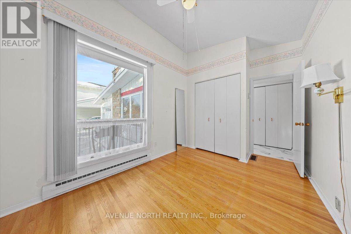 24 Parkmount Crescent, Ottawa, Ontario  K2H 5T4 - Photo 22 - X12731272