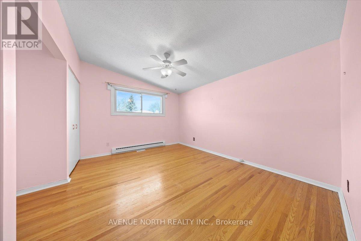 24 Parkmount Crescent, Ottawa, Ontario  K2H 5T4 - Photo 25 - X12731272