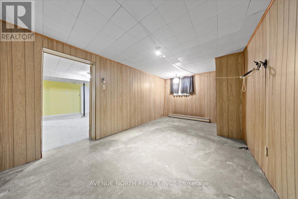 24 Parkmount Crescent, Ottawa, Ontario  K2H 5T4 - Photo 36 - X12731272