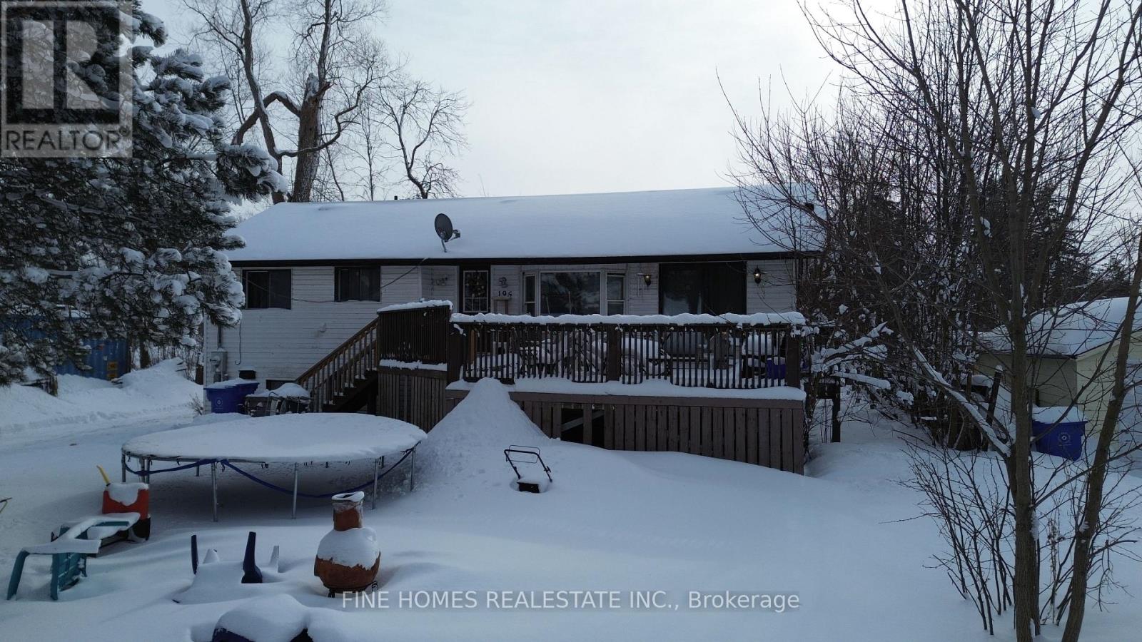 195 WOODLAND AVENUE, Georgina, Ontario