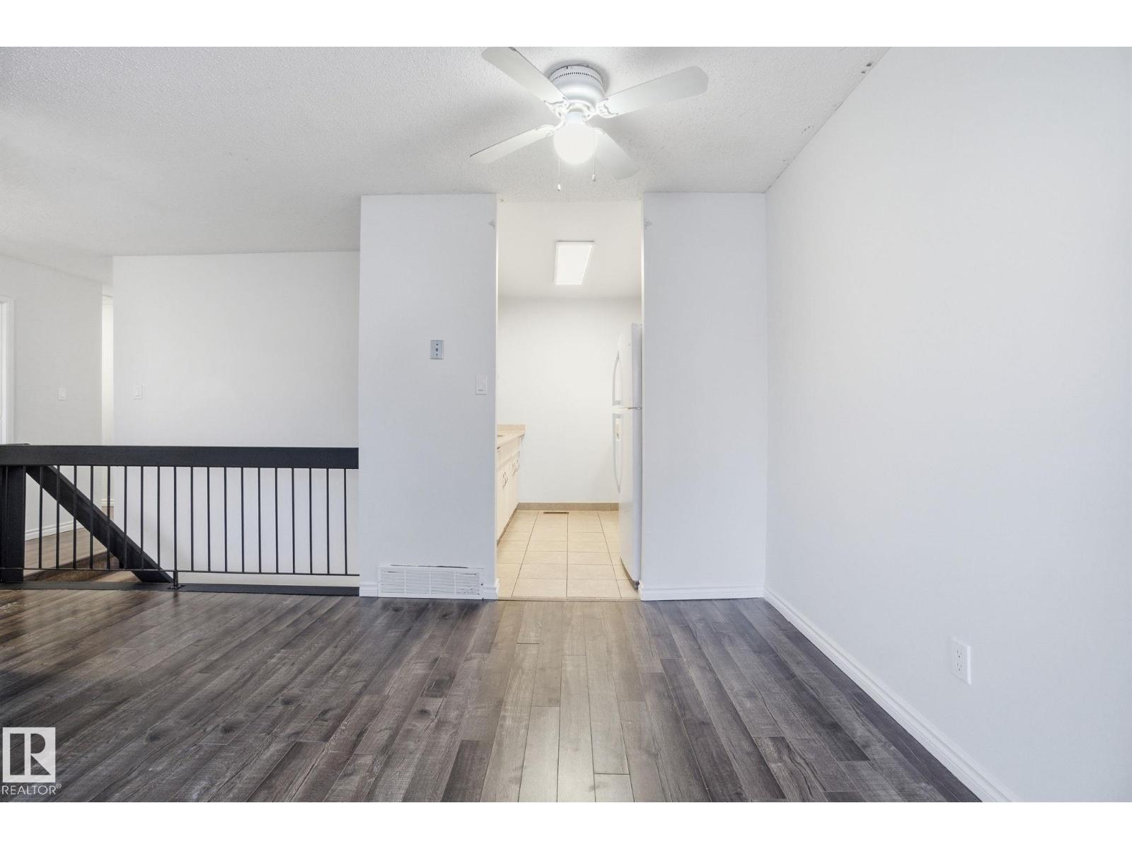 1130 Knottwood Rd E Nw, Edmonton, Alberta T6K 2J8 - Photo 26 - E4470989