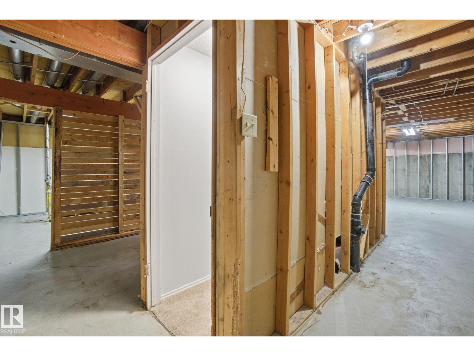 1130 Knottwood Rd E Nw, Edmonton, Alberta T6K 2J8 - Photo 31 - E4470989