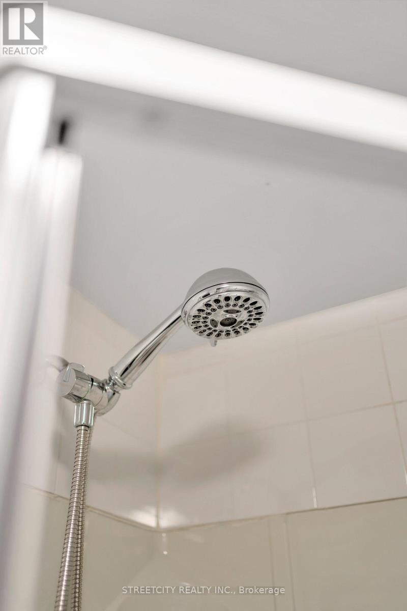 8 Shipley Avenue, Clarington, Ontario  L1B 1M6 - Photo 32 - E12731282