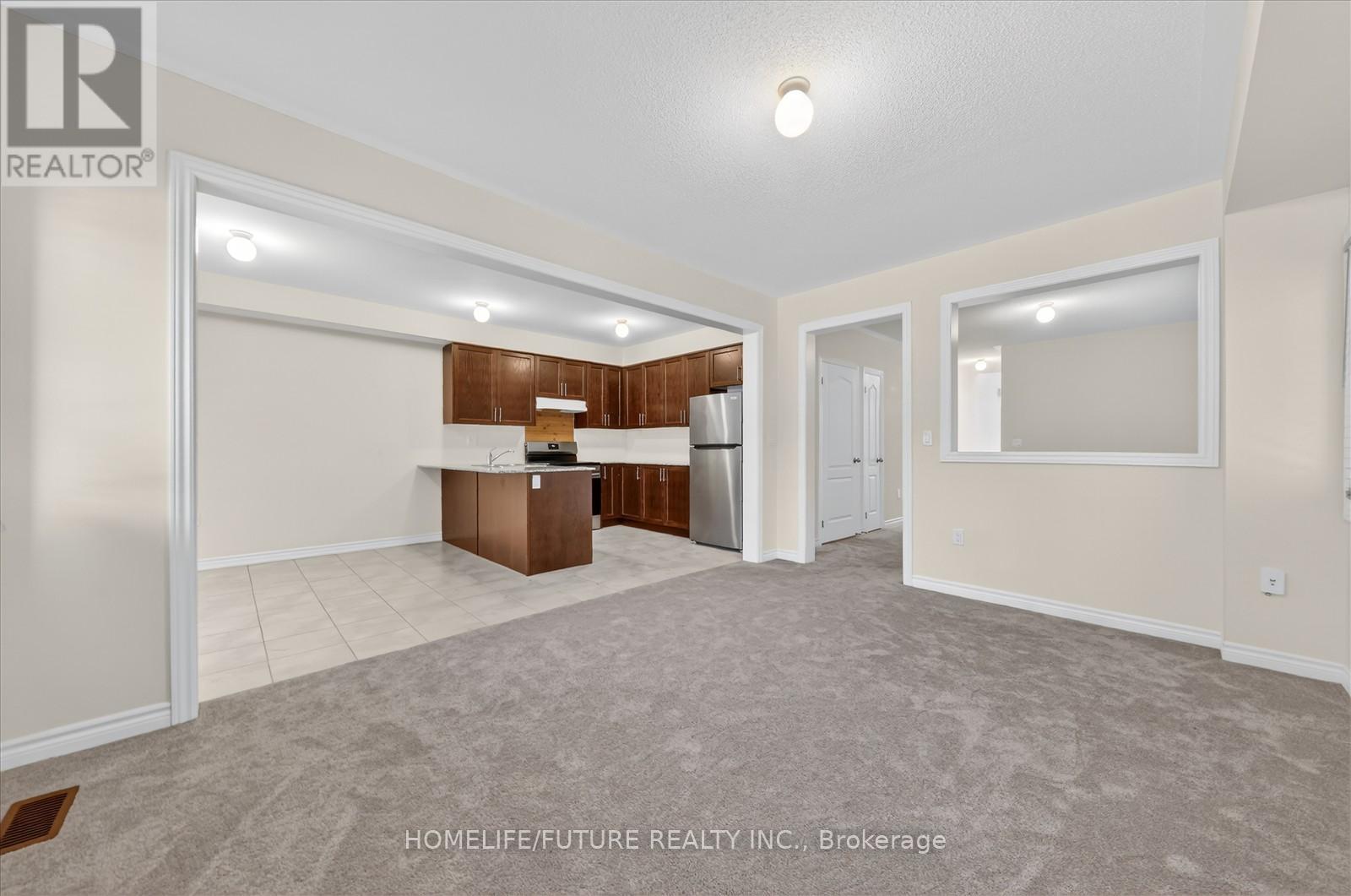 8 Grieve Street, Georgina, Ontario  L0E 1R0 - Photo 13 - N12731284