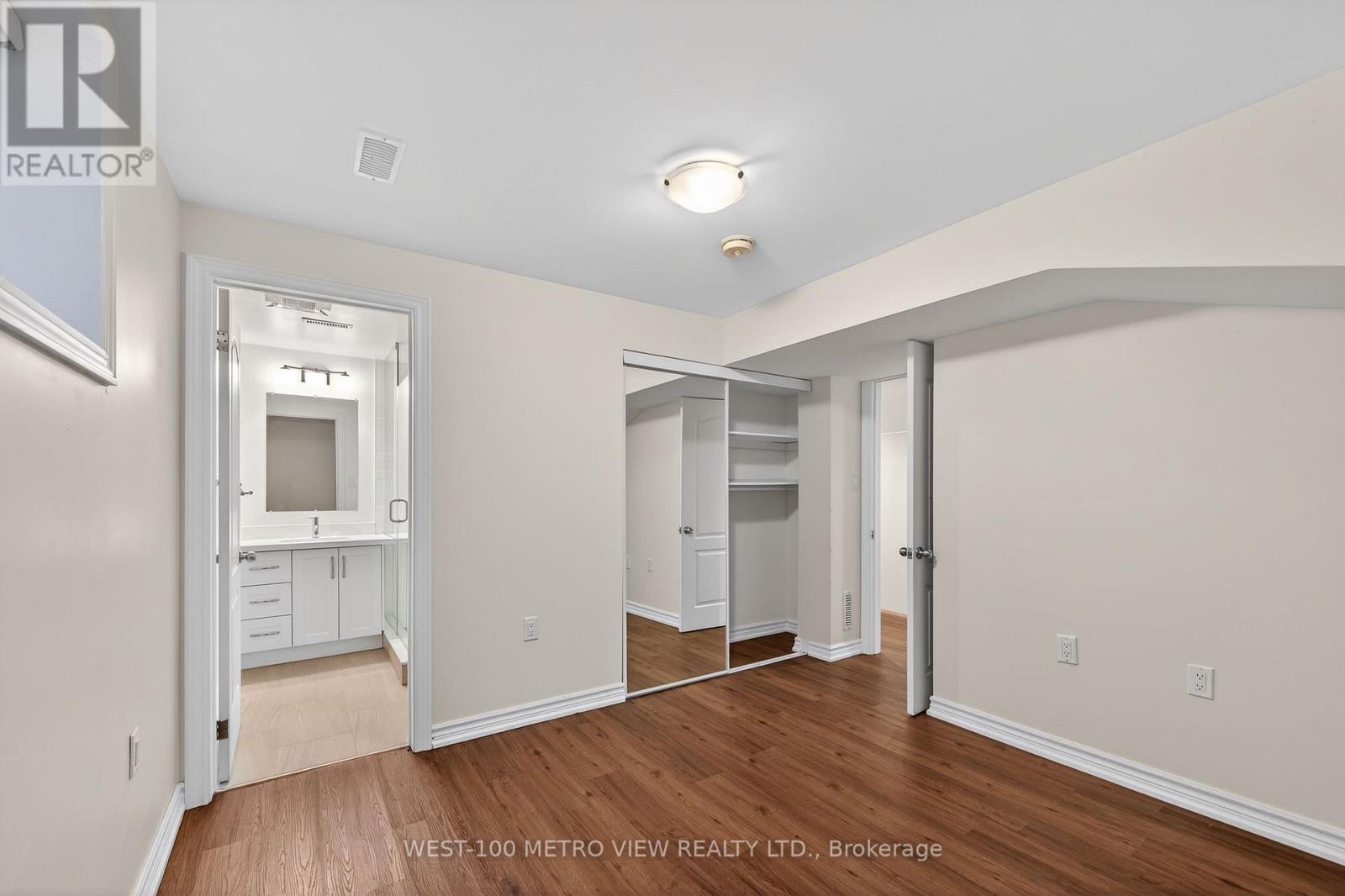 3139 Dover Crescent, Mississauga, Ontario  L5L 5V3 - Photo 10 - W12731258