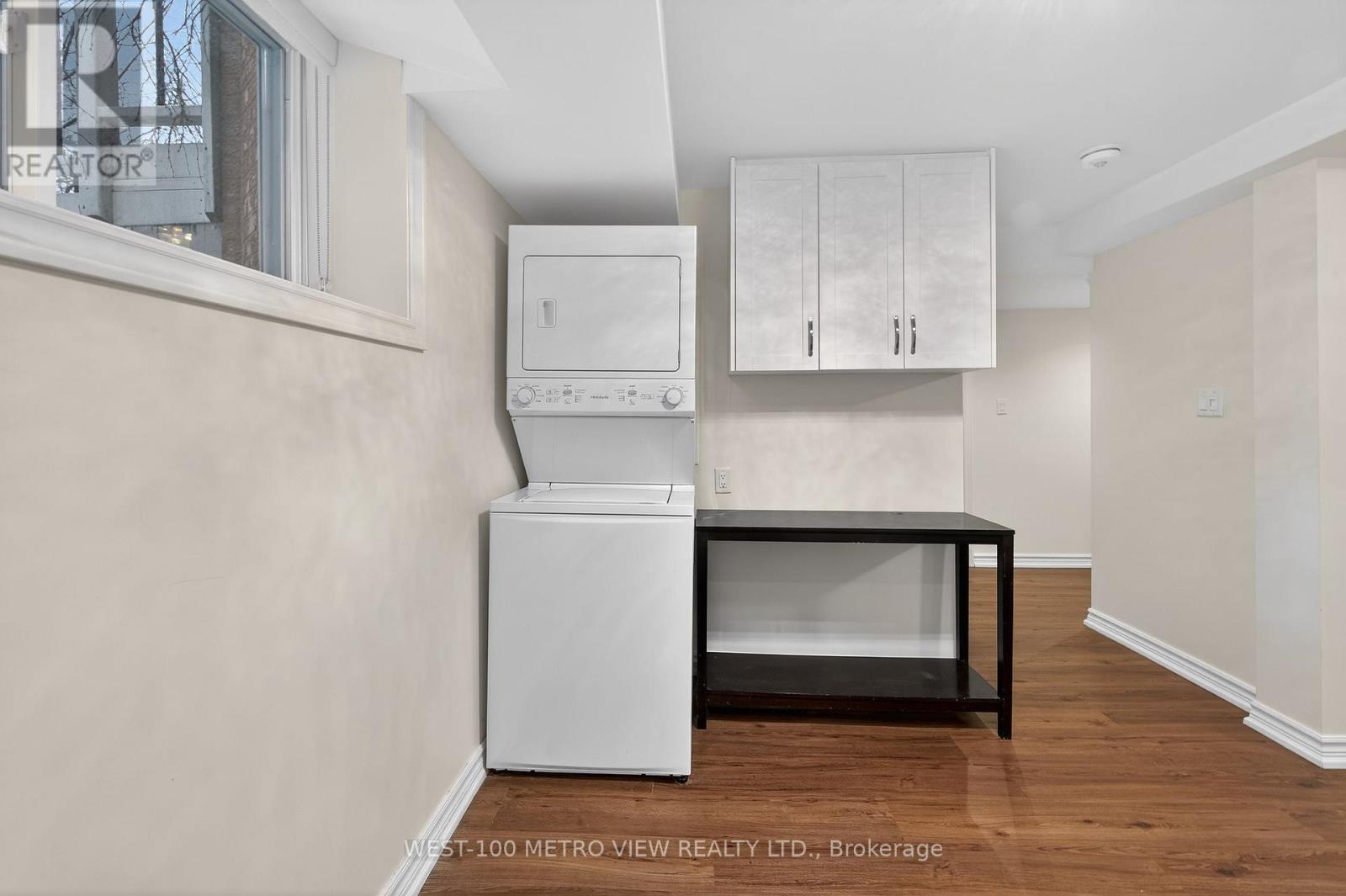 3139 Dover Crescent, Mississauga, Ontario  L5L 5V3 - Photo 13 - W12731258