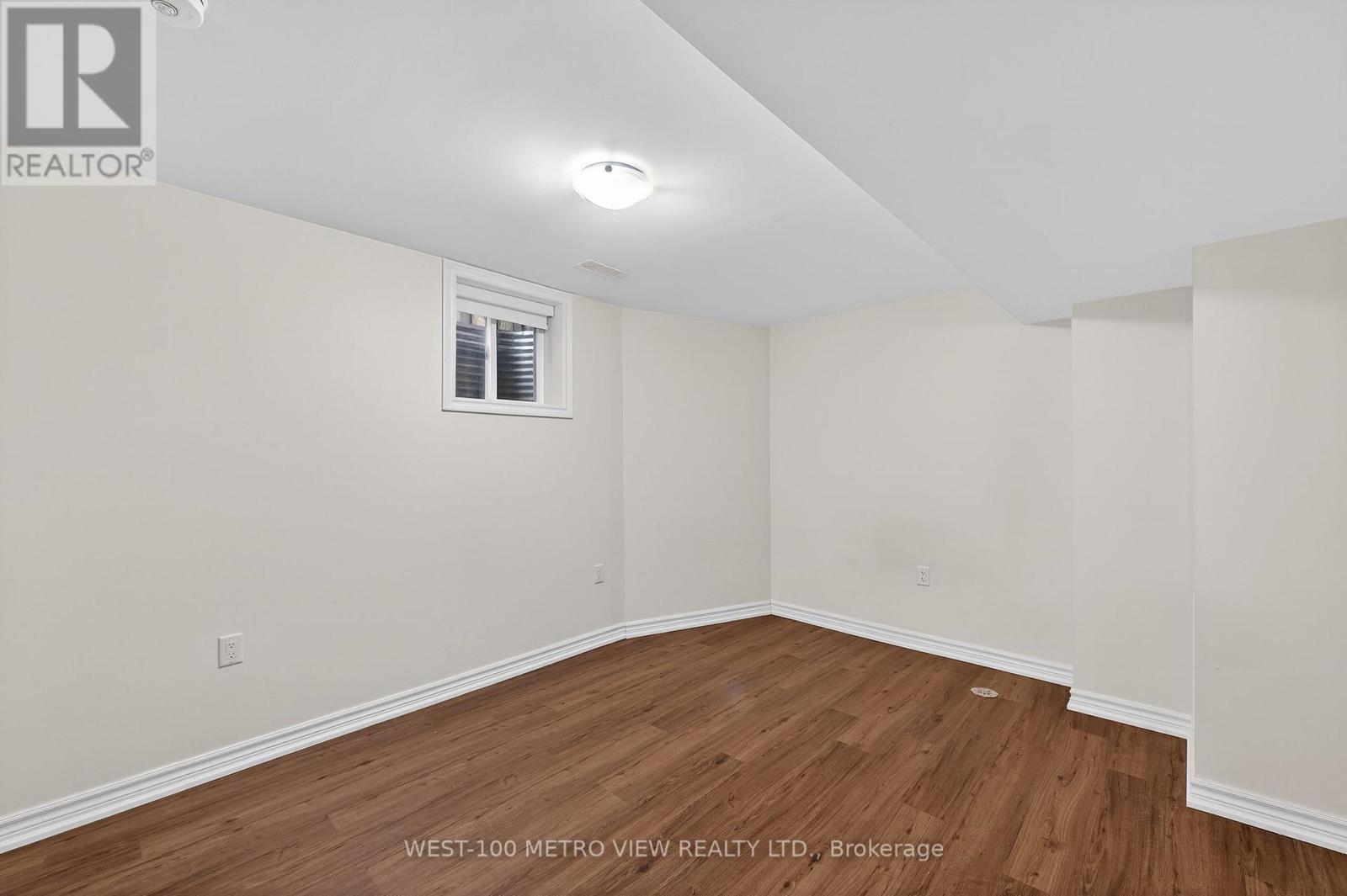 3139 Dover Crescent, Mississauga, Ontario  L5L 5V3 - Photo 7 - W12731258