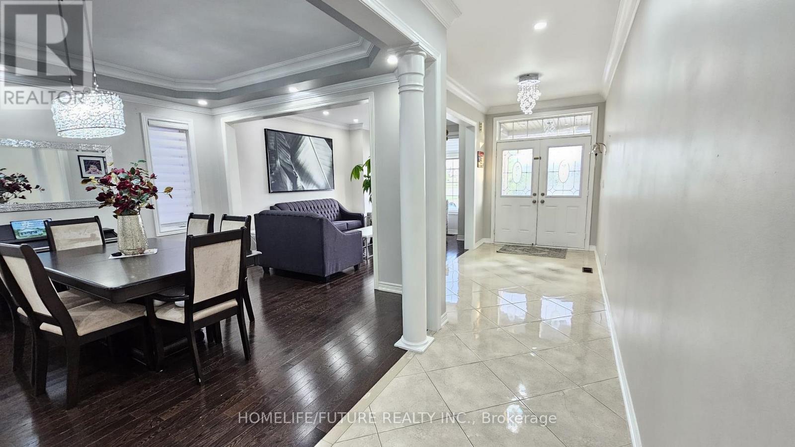 77 Martin Byrne Drive, Brampton, Ontario  L6P 4C7 - Photo 10 - W12731274