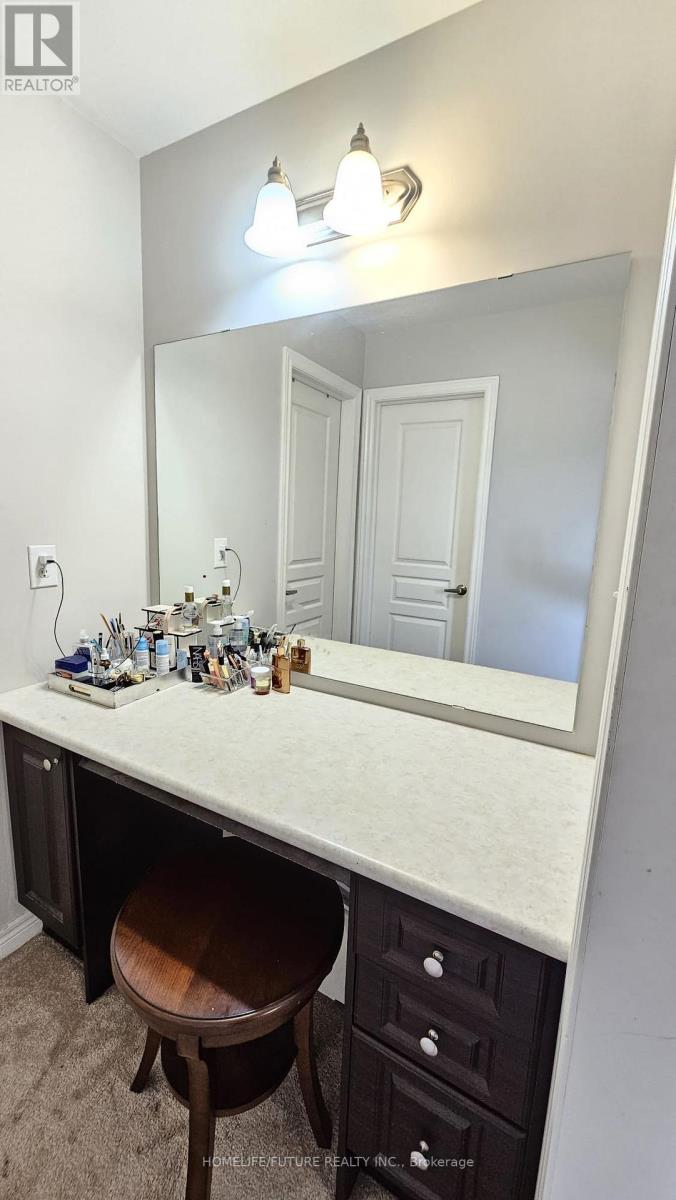 77 Martin Byrne Drive, Brampton, Ontario  L6P 4C7 - Photo 11 - W12731274