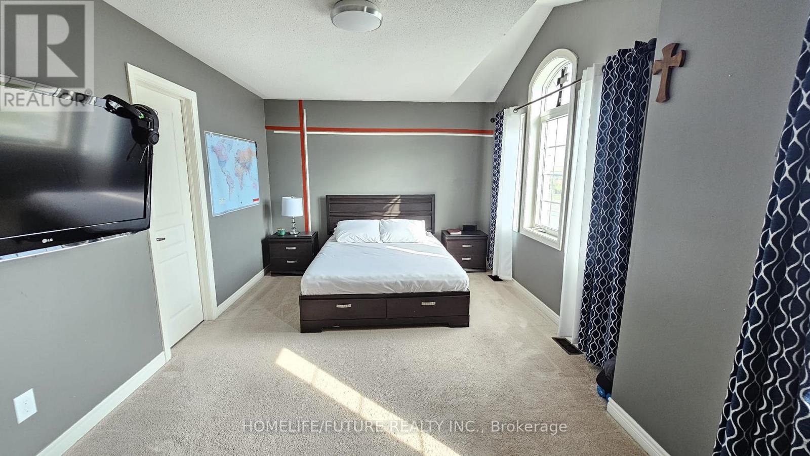 77 Martin Byrne Drive, Brampton, Ontario  L6P 4C7 - Photo 13 - W12731274